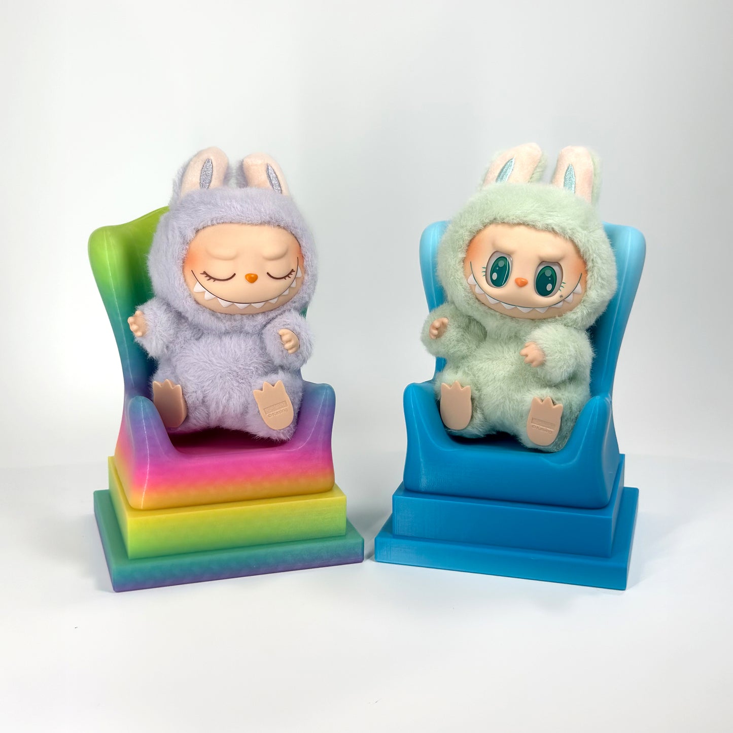 Plushy Chairz Wingback