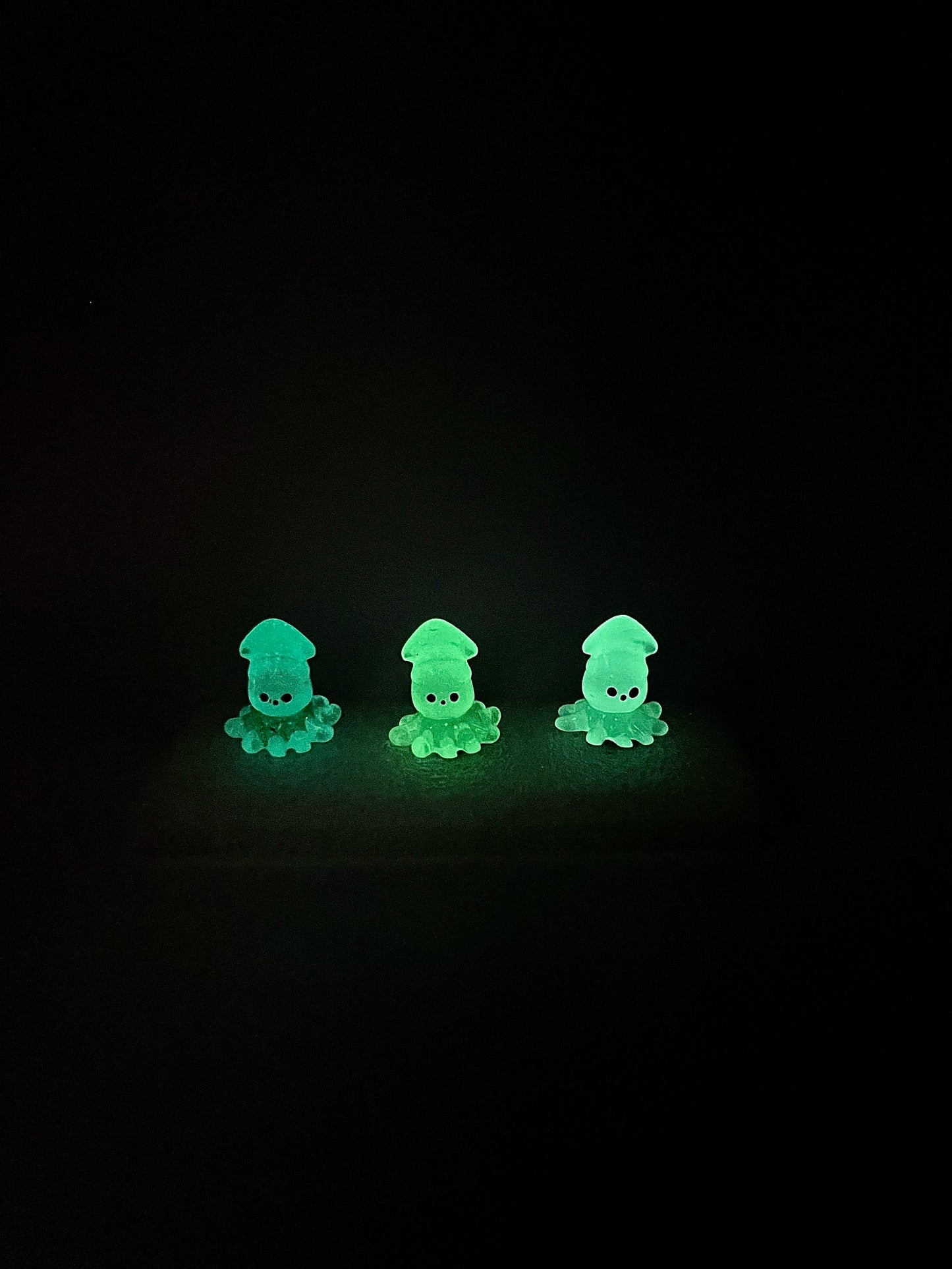 GLOW squiddies