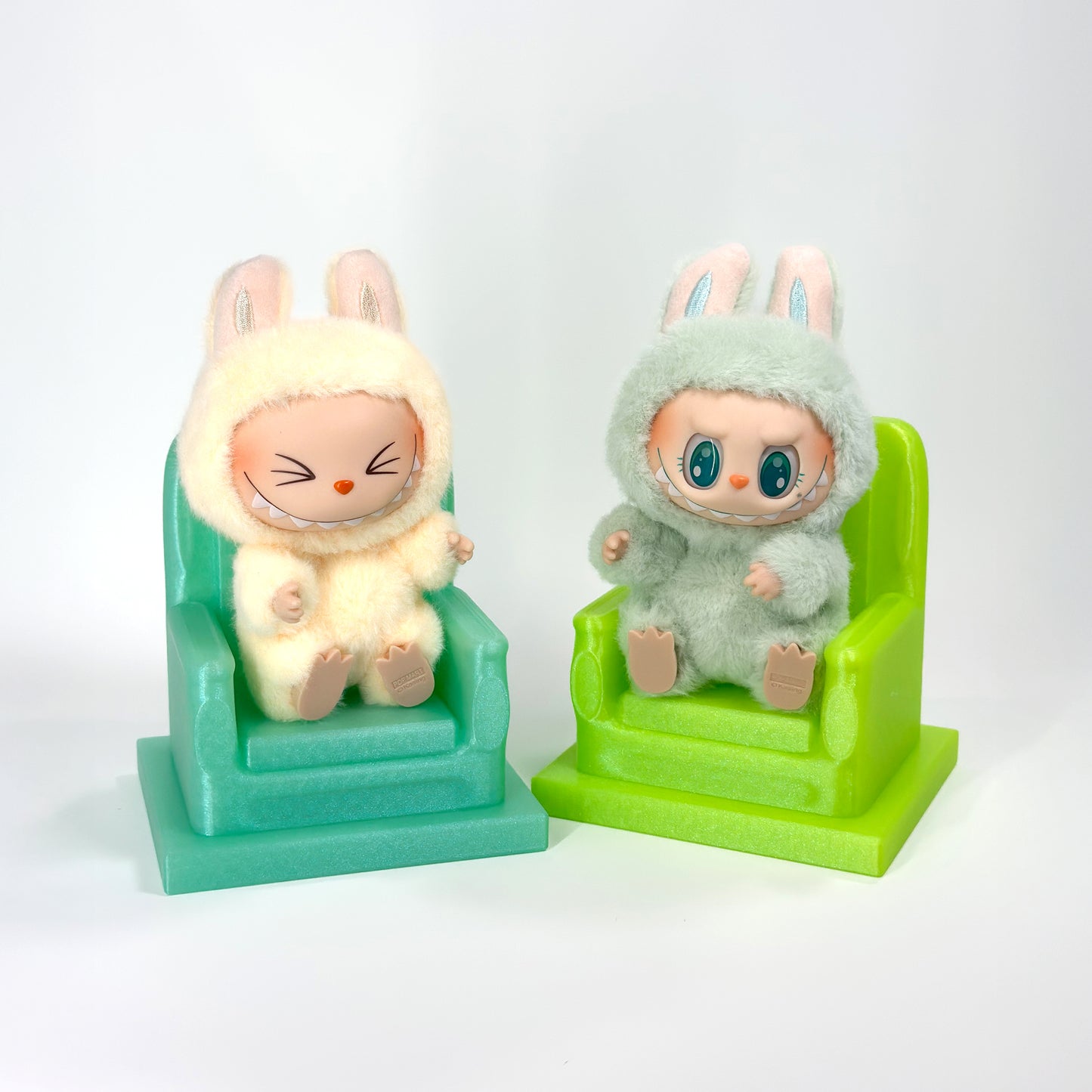 Plushy Chairz Arm Chair